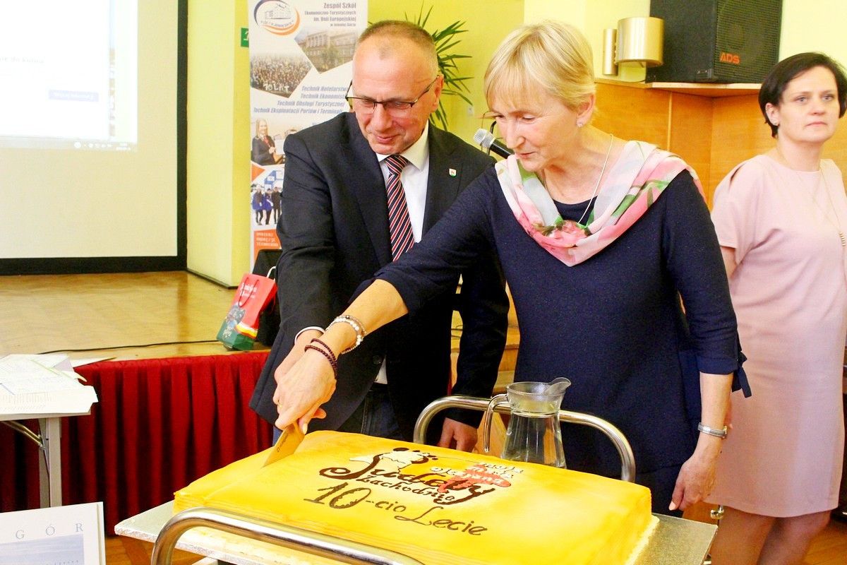 jubileusz-naszej-maej-ojczyzny-w-ekonomie-81627