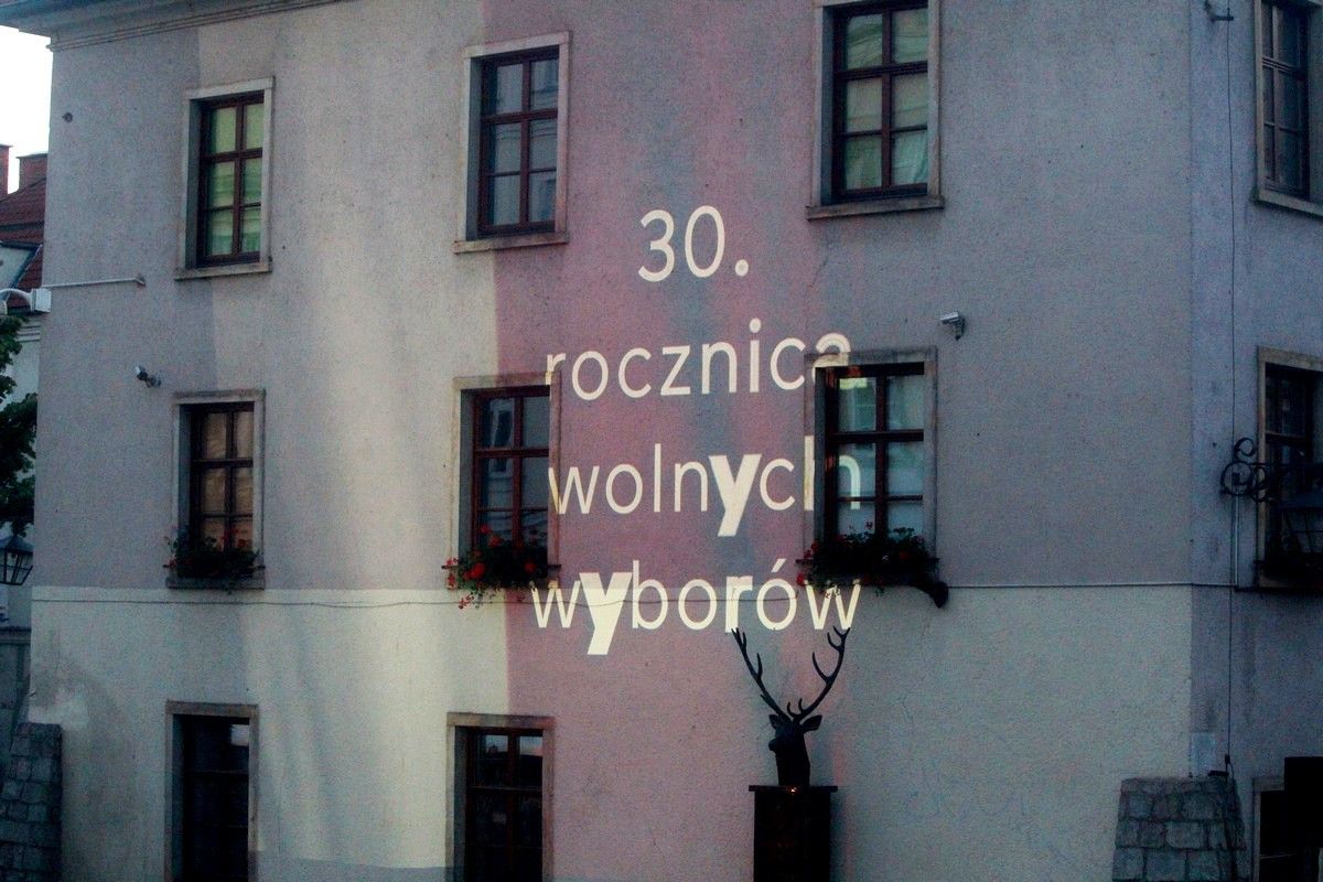 widowiskowe-odsoniecie-awki-wolnosci-w-jeleniej-gorze-81648
