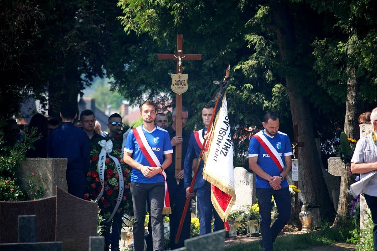 pozegnali-tadeusza-chwaka-prezesa-lotnika-81684