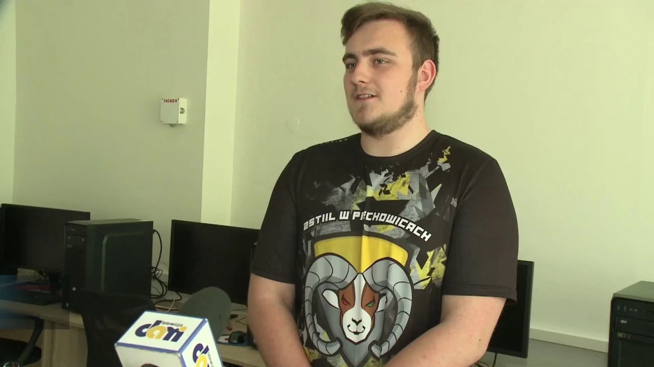 e-sportowy-sukces-uczniow-z-piechowic-81731