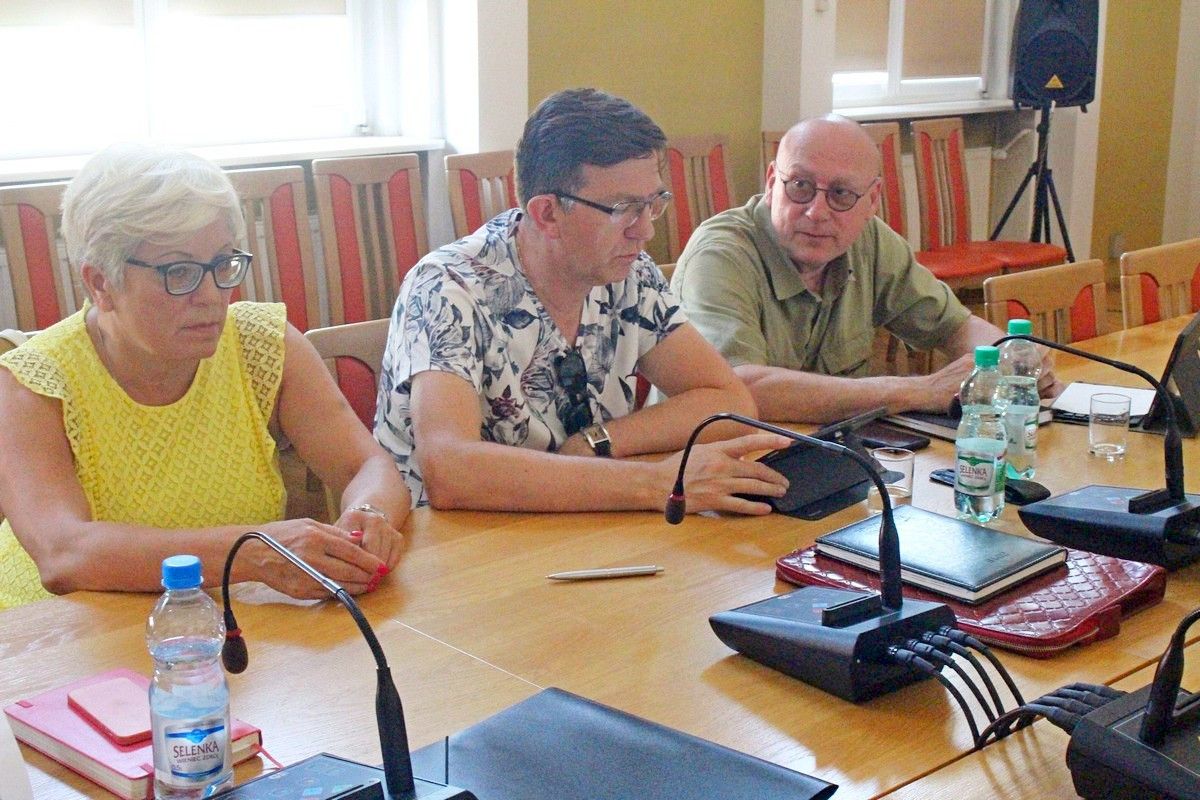 chca-nadac-nazwy-czterem-rondom-81825