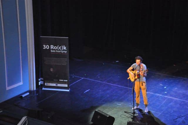 a-mury-runa-30-rock-bez-kurtyny-81946
