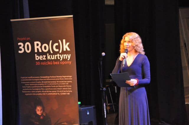 a-mury-runa-30-rock-bez-kurtyny-81946