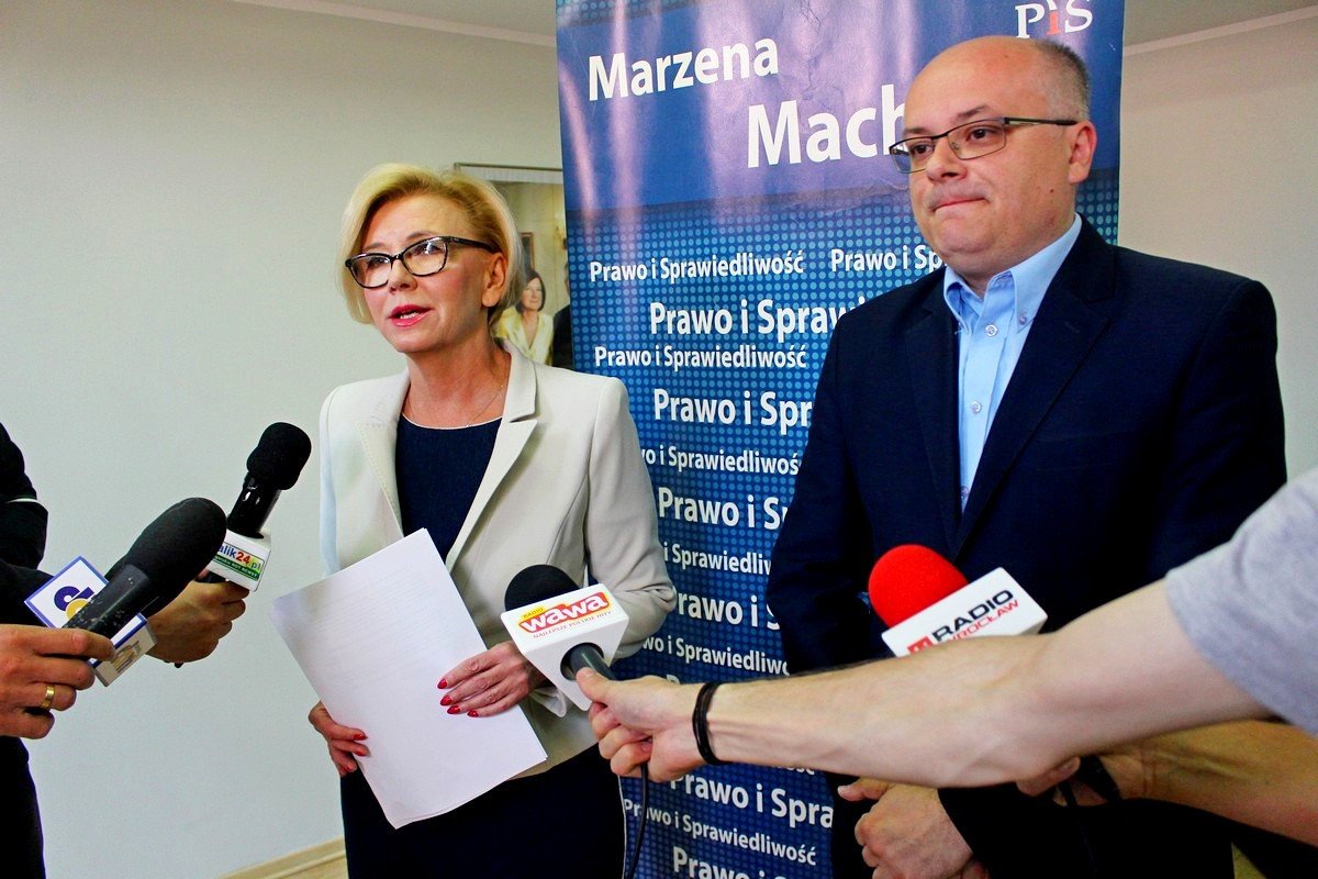 politycy-pis-spokojni-o-oswiate-82117