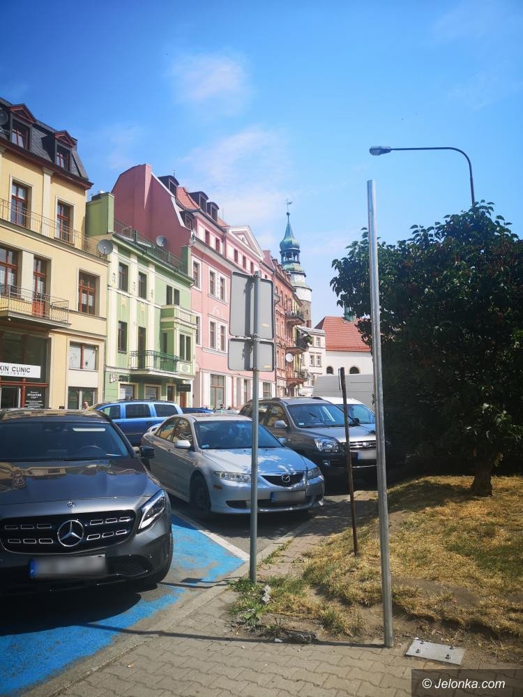 parkowanie-w-miescie-chwilowo-darmowe-82128