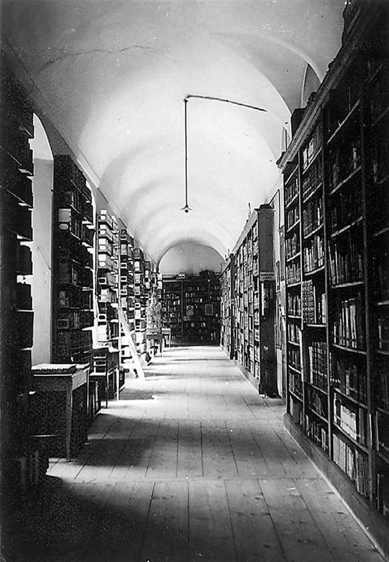 Biblioteka Majoracka w klasztorze pocysterskim/fot. Archium Muzeum Przyrodniczego