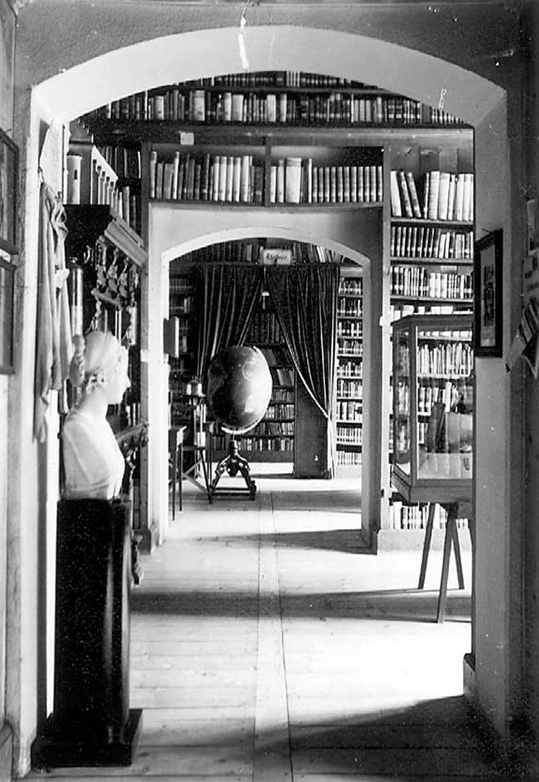Biblioteka Majoracka w klasztorze pocysterskim/fot. Archium Muzeum Przyrodniczego