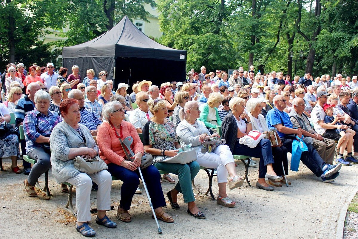muzyka-retro-w-parku-zdrojowym-82233
