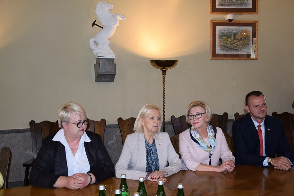minister-rodziny-z-wizyta-w-regionie-82242