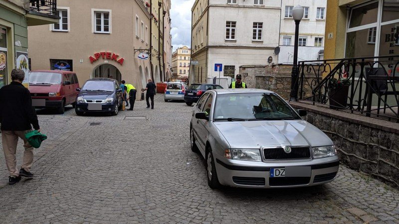 50-mandatow-w-centrum-82315