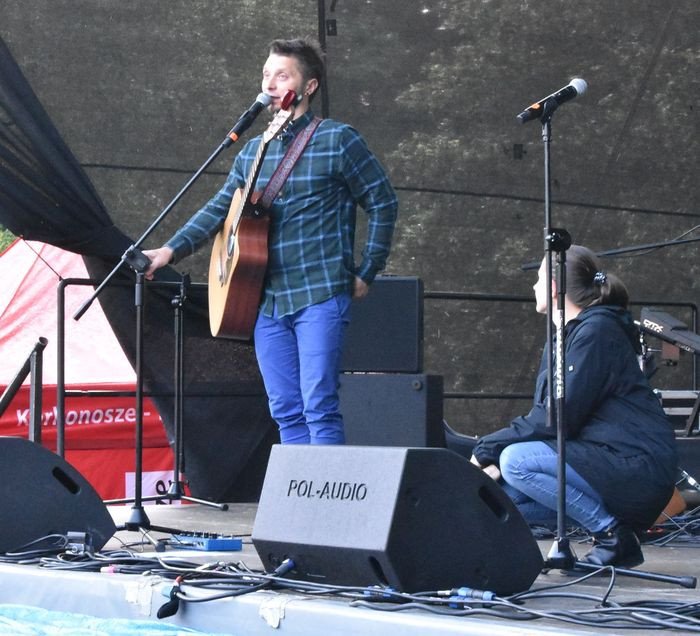 z-gitara-i-poezja-82319