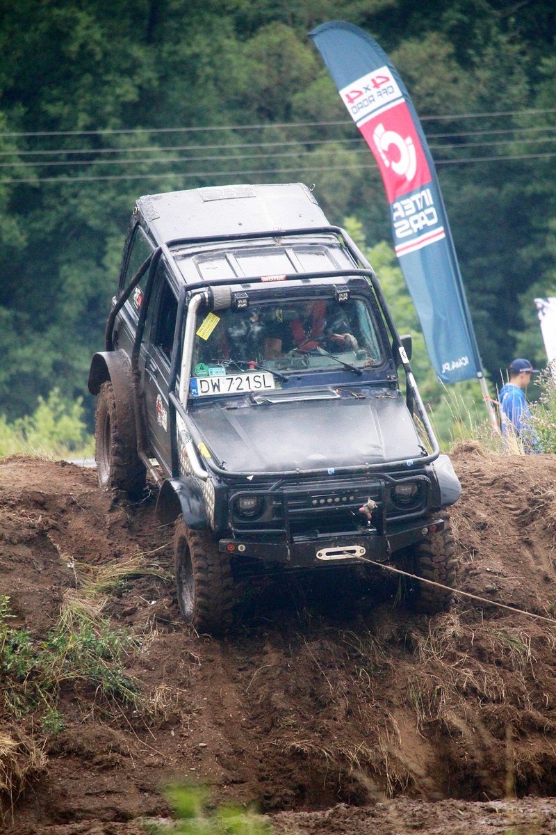 efektowne-zakonczenie-mud-party-82343