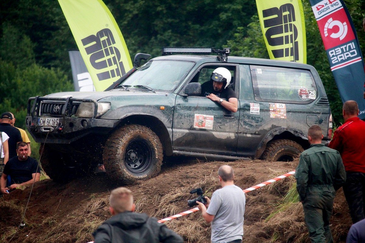efektowne-zakonczenie-mud-party-82343