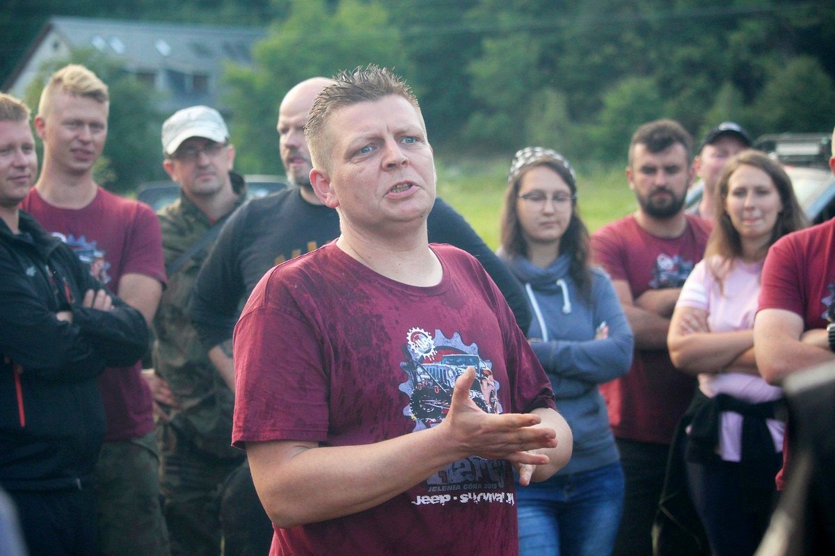 efektowne-zakonczenie-mud-party-82343