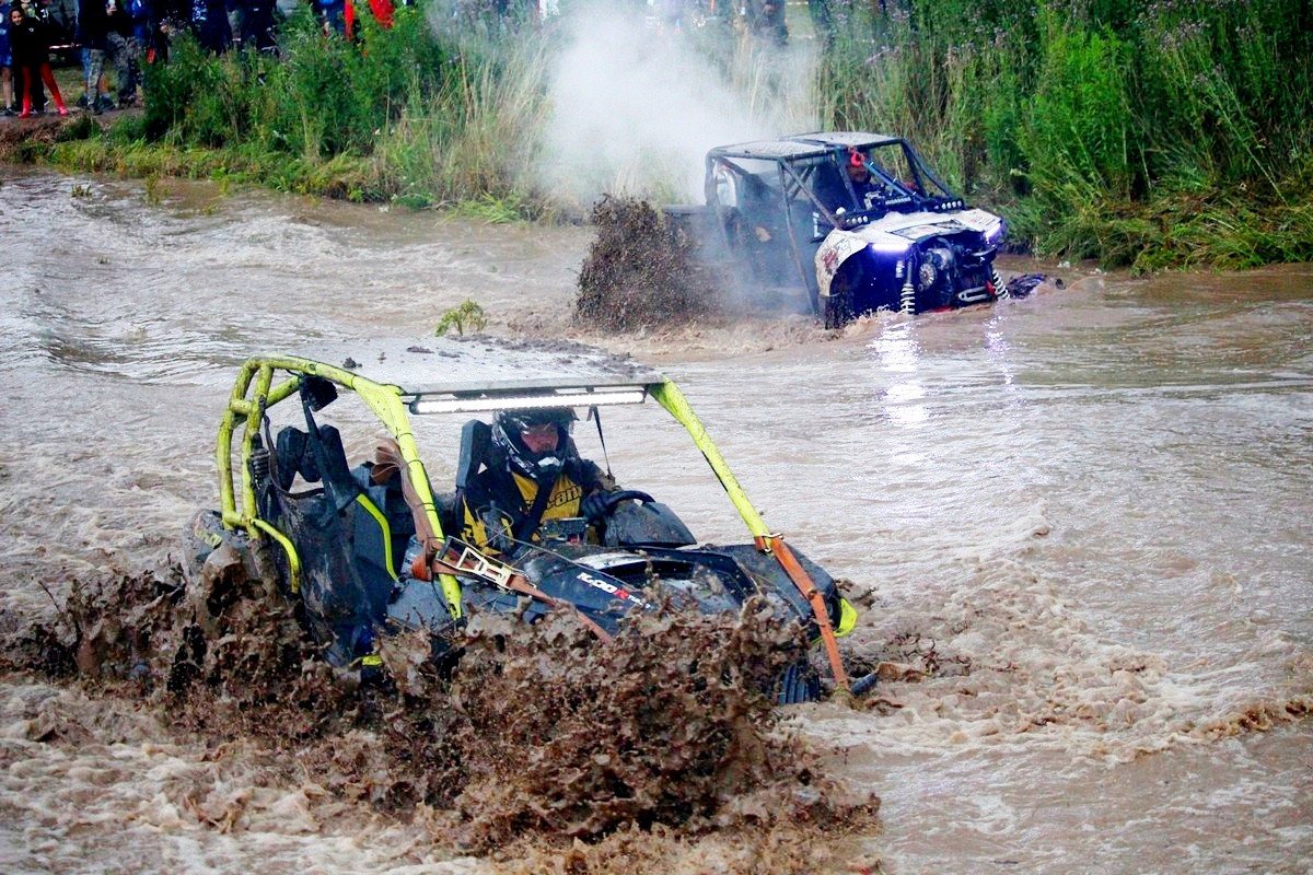 efektowne-zakonczenie-mud-party-82343