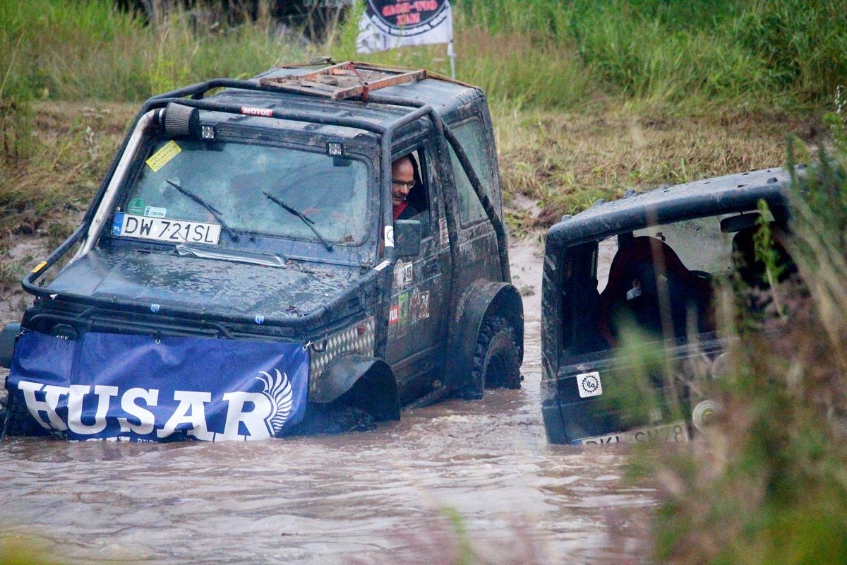 efektowne-zakonczenie-mud-party-82343