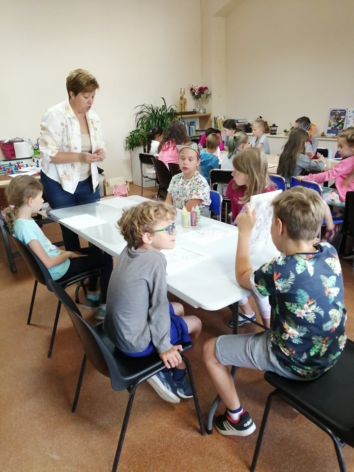 szklane-obrazy-na-warsztatach-w-gok-82398