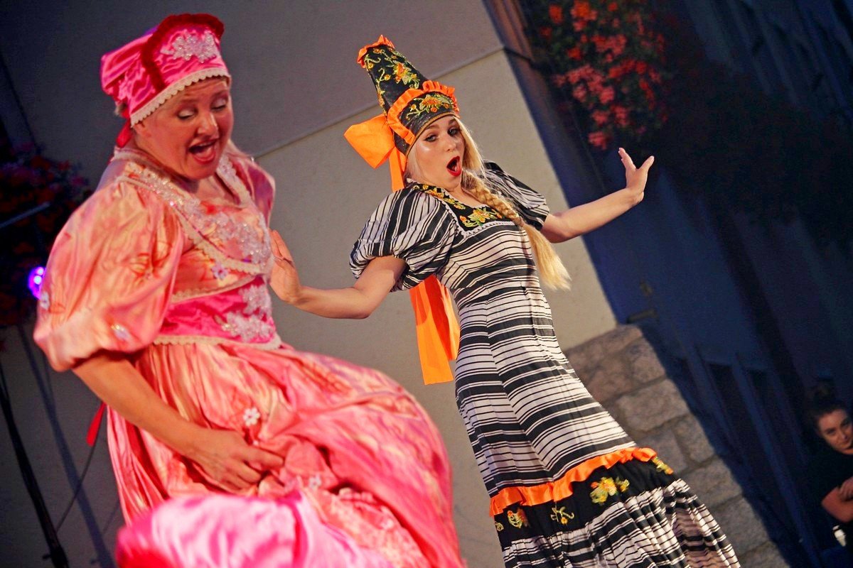 jeleniogorzanie-uwielbiaja-festiwal-teatrow-ulicznych-82439