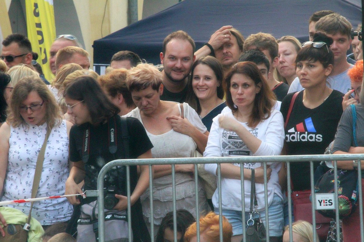 jeleniogorzanie-uwielbiaja-festiwal-teatrow-ulicznych-82439