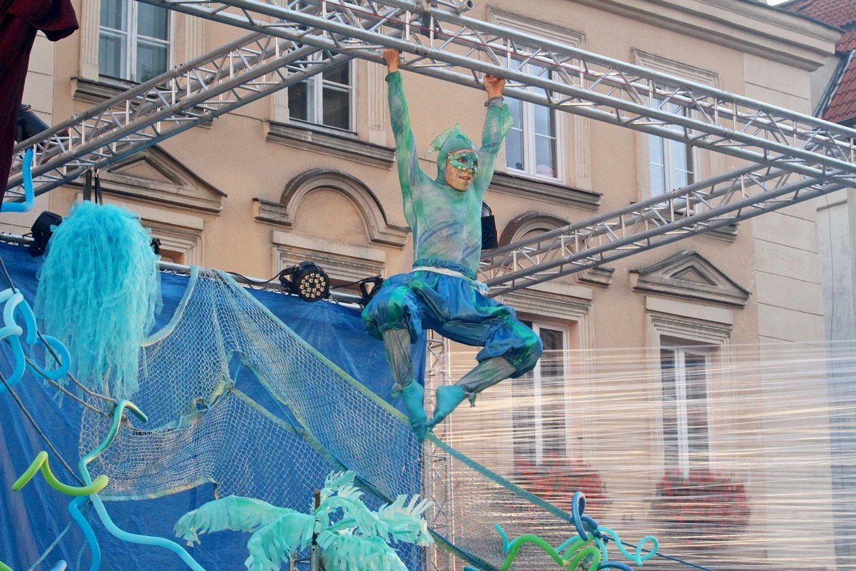 jeleniogorzanie-uwielbiaja-festiwal-teatrow-ulicznych-82439