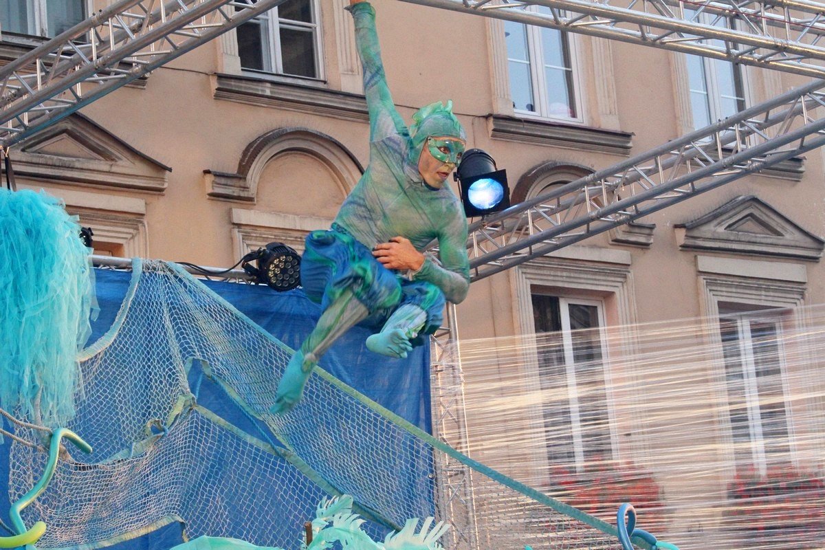 jeleniogorzanie-uwielbiaja-festiwal-teatrow-ulicznych-82439