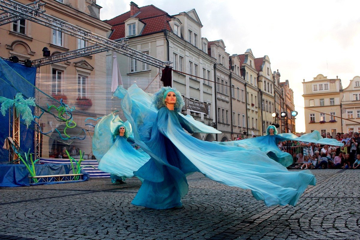 jeleniogorzanie-uwielbiaja-festiwal-teatrow-ulicznych-82439