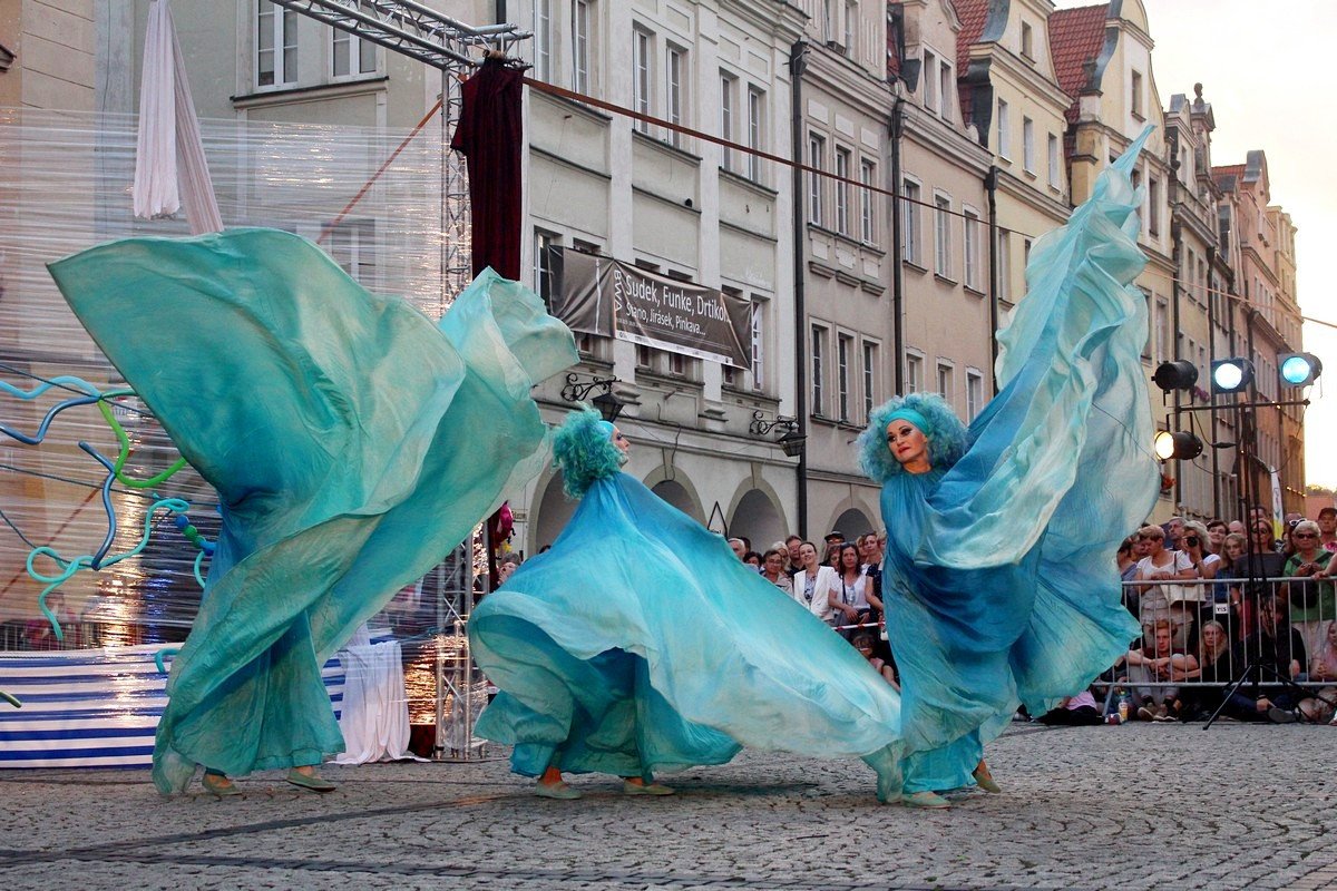 jeleniogorzanie-uwielbiaja-festiwal-teatrow-ulicznych-82439
