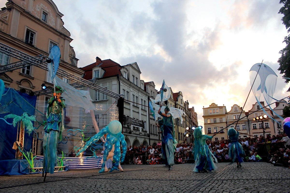 jeleniogorzanie-uwielbiaja-festiwal-teatrow-ulicznych-82439