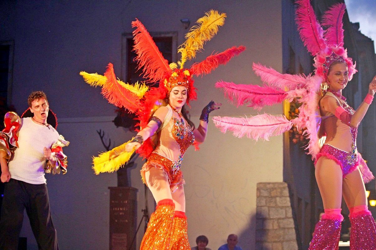 jeleniogorzanie-uwielbiaja-festiwal-teatrow-ulicznych-82439
