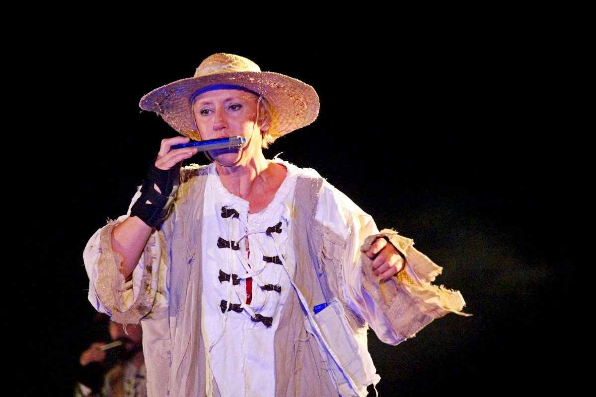 jeleniogorzanie-uwielbiaja-festiwal-teatrow-ulicznych-82439