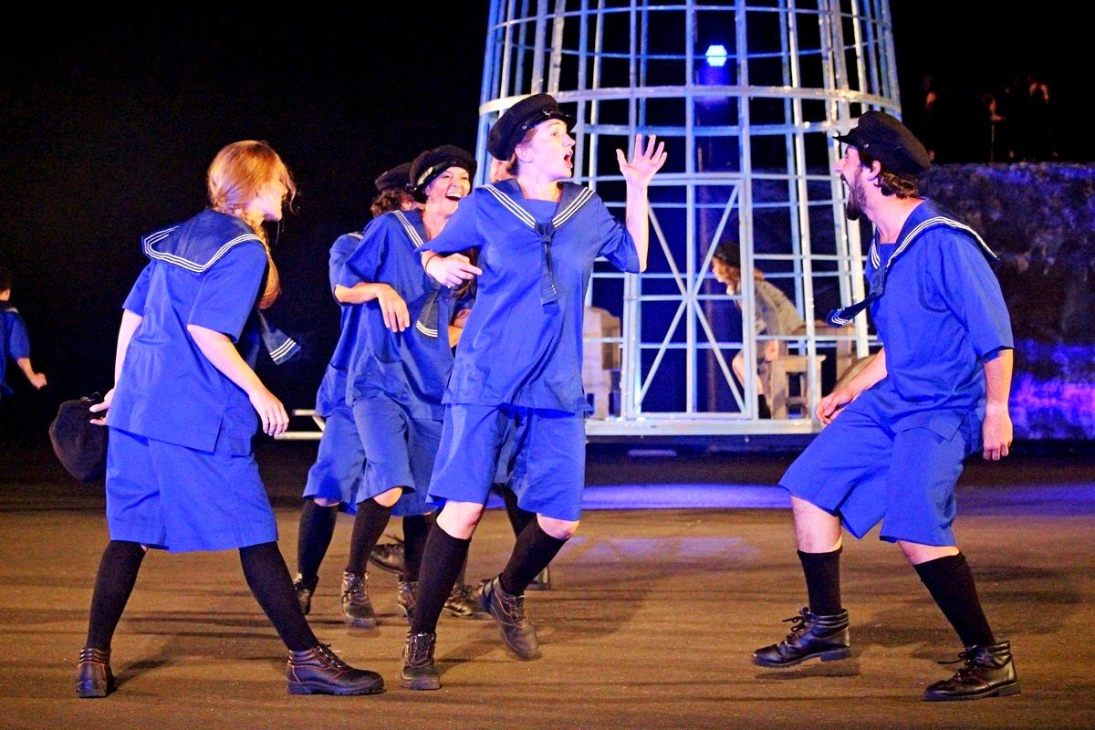 jeleniogorzanie-uwielbiaja-festiwal-teatrow-ulicznych-82439
