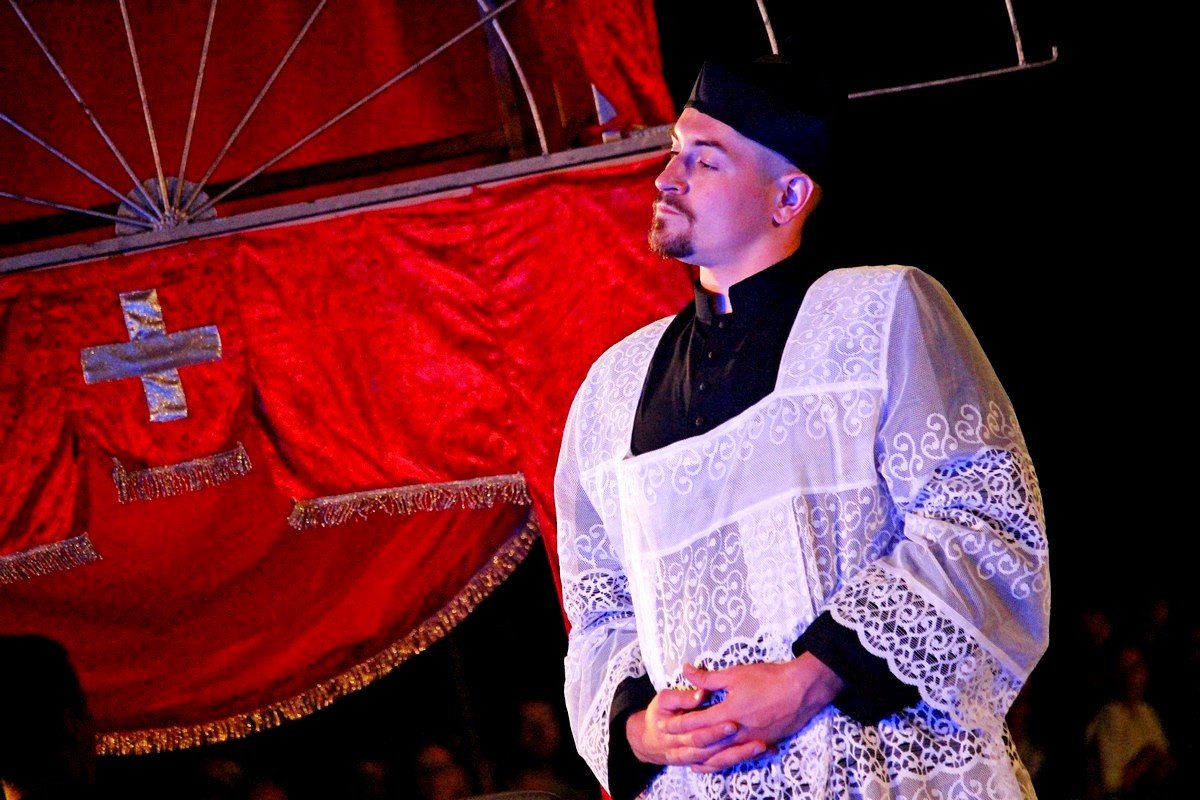 jeleniogorzanie-uwielbiaja-festiwal-teatrow-ulicznych-82439
