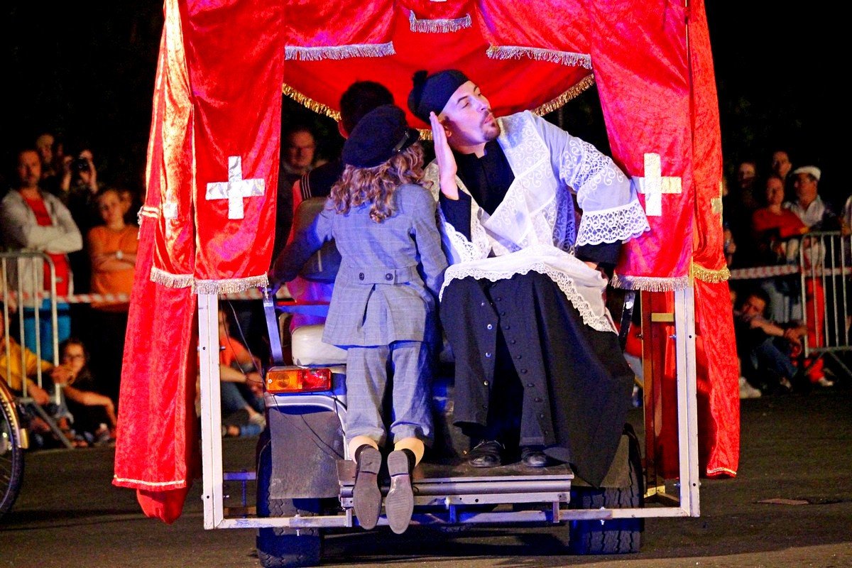 jeleniogorzanie-uwielbiaja-festiwal-teatrow-ulicznych-82439