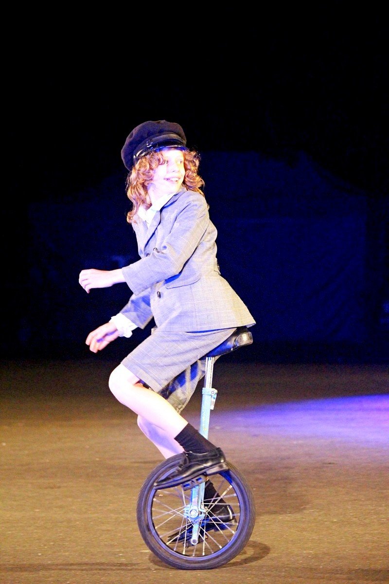 jeleniogorzanie-uwielbiaja-festiwal-teatrow-ulicznych-82439