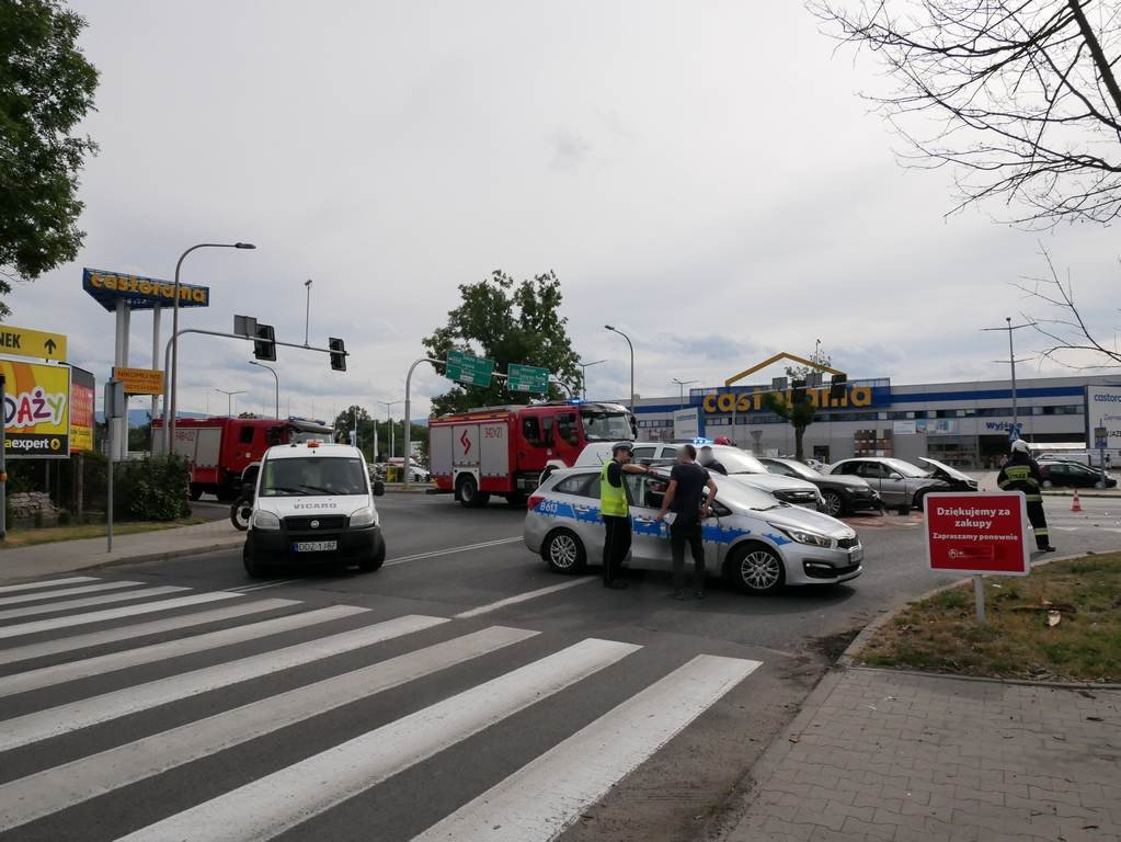 kolizja-audi-i-opla-82454