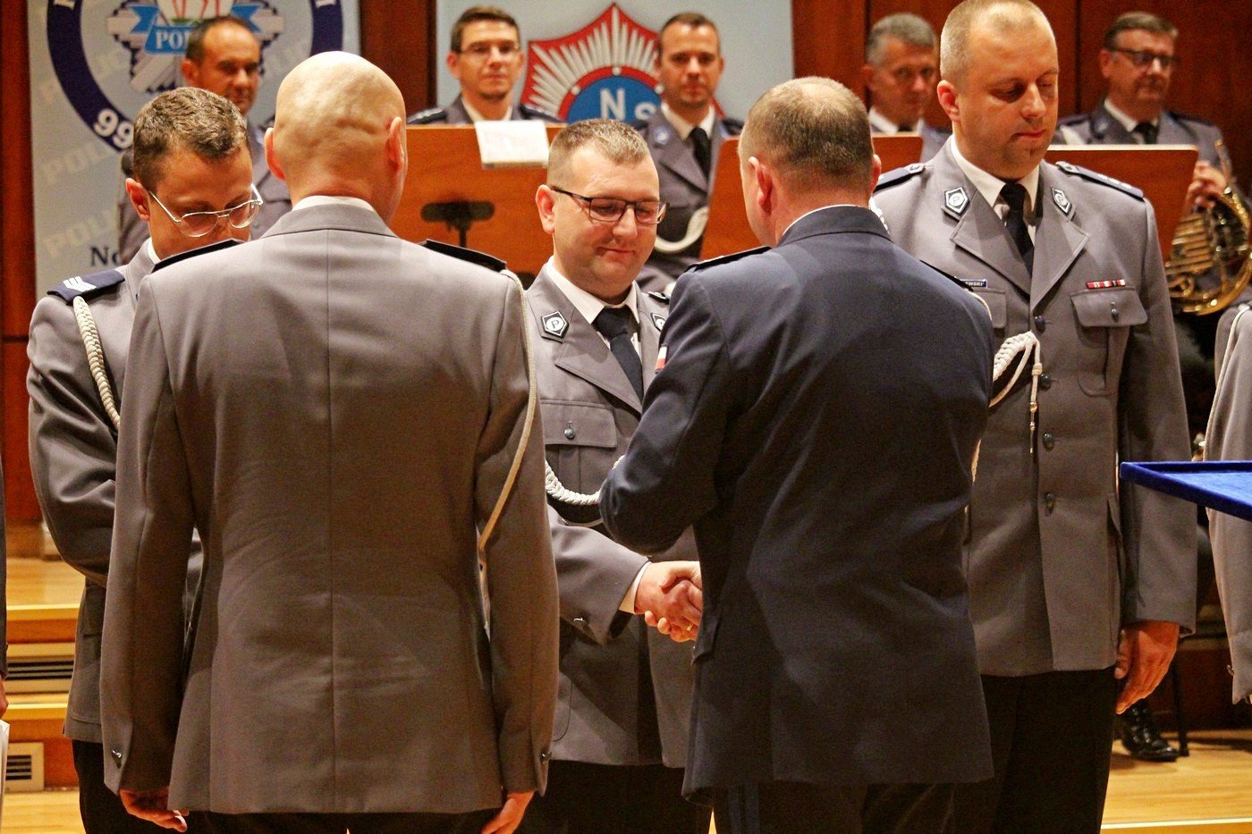 swietowali-policjanci-82552