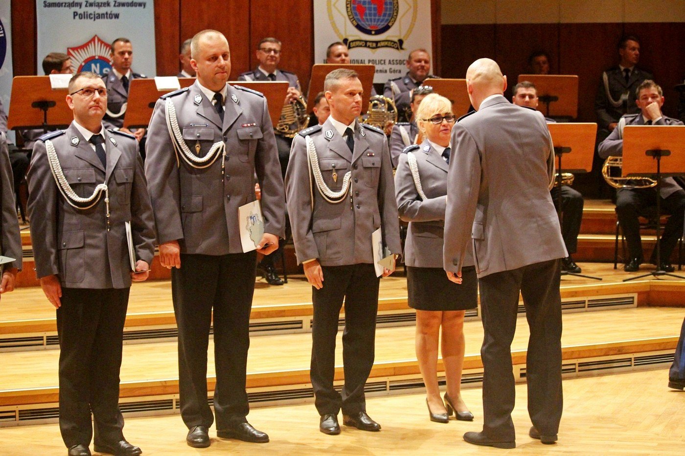 swietowali-policjanci-82552