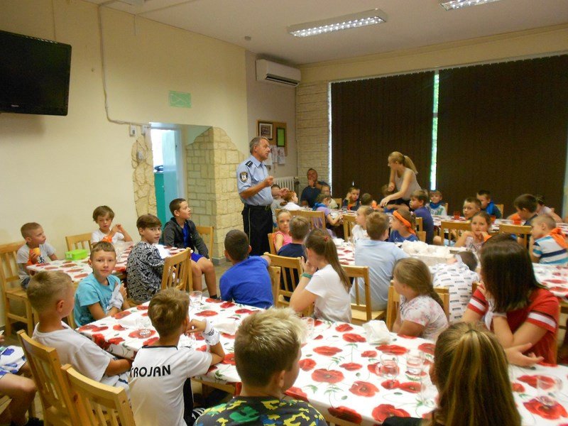 bezpieczne-wakacje-zajec-ciag-dalszy-82643