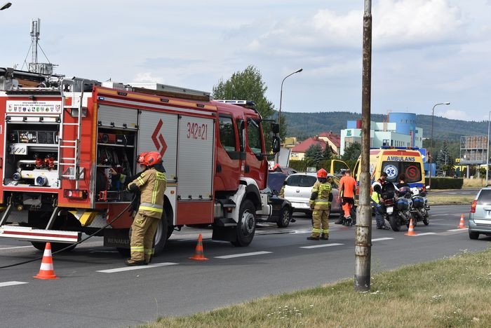 zderzenie-trzech-aut-82683