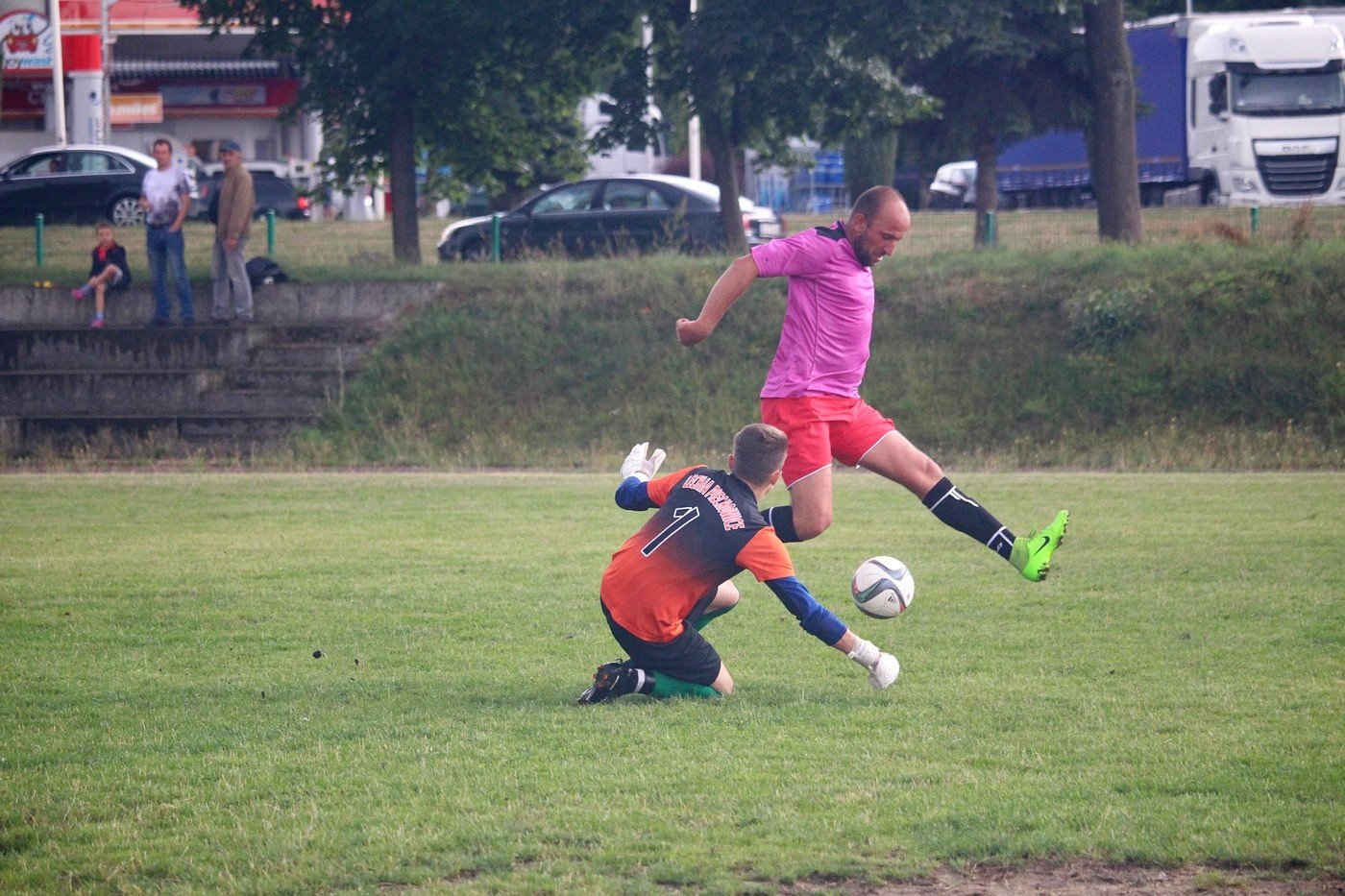 lechia-skromnie-z-halniakiem-82747