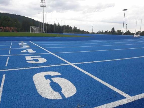 mistrzowie-na-otwarciu-stadionu-82794