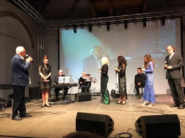sztuka-w-paacach-i-nowi-ambasadorzy-82828