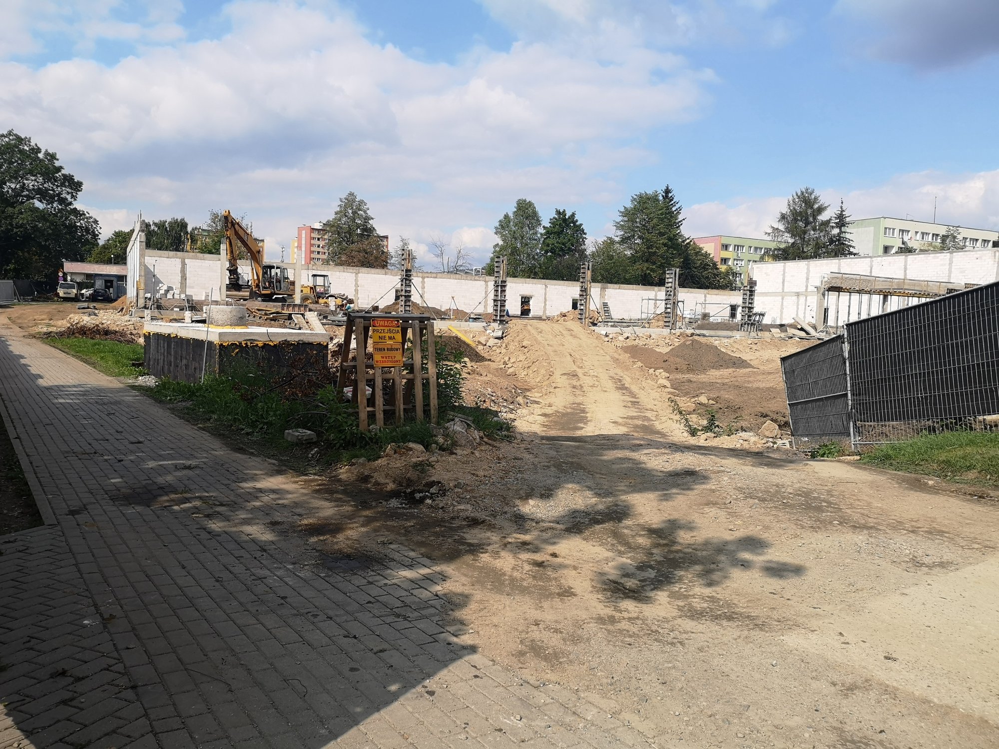 powstaje-kolejny-market-na-zabobrzu-82898