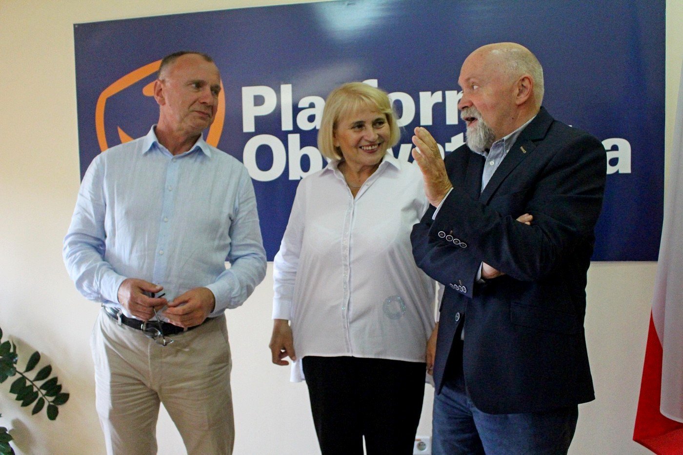 platforma-alarmuje-83023