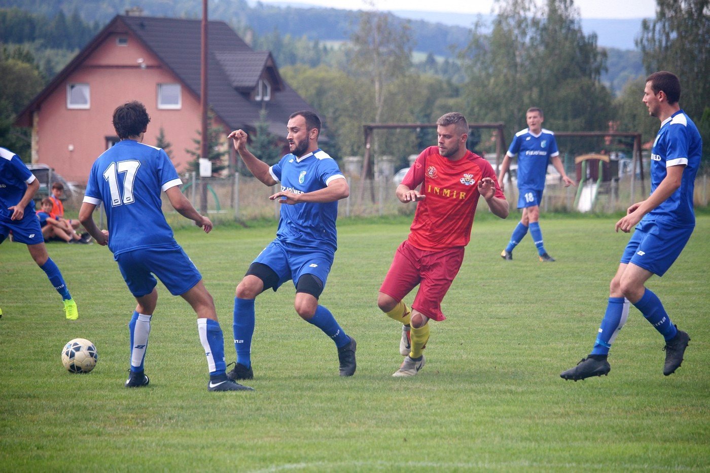porazka-w-waznym-meczu-83215