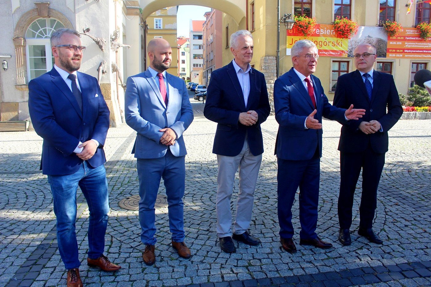 marszaek-senatu-w-jeleniej-gorze-83286