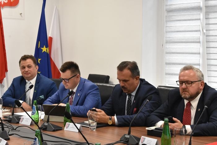 jest-szansa-na-miliony-83375