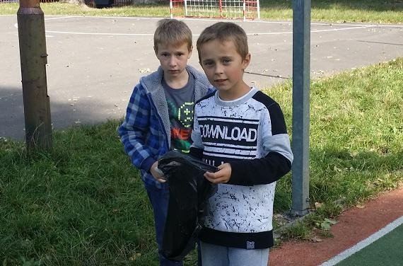 uczniowie-sp7-waczyli-sie-do-akcji-sprzatania-swiata-2019-83450