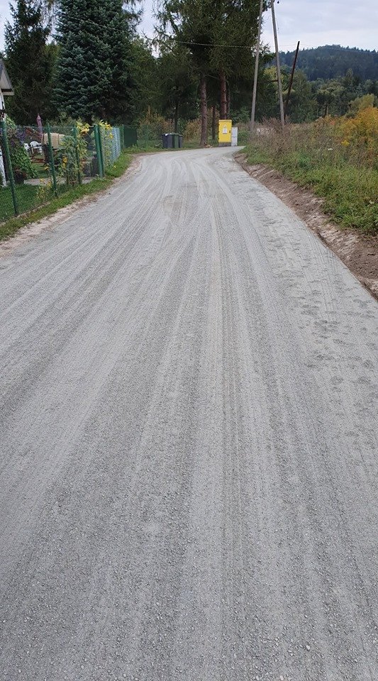 nowa-nawierzchnia-ulicy-w-kostrzycy-83505