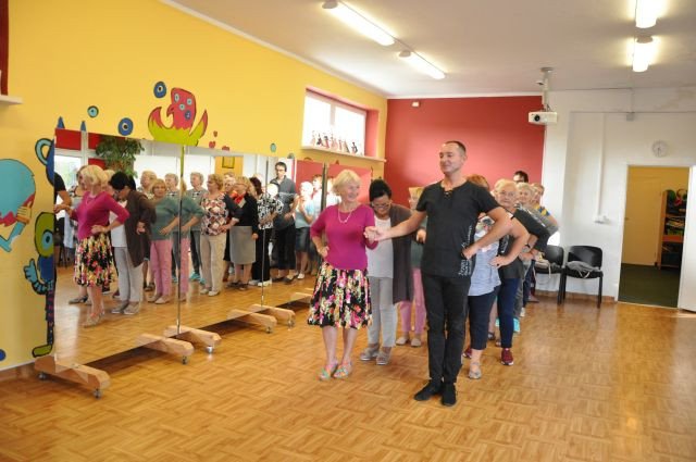 pazdziernik-z-klubem-seniora-w-przystani-tworczej-83544